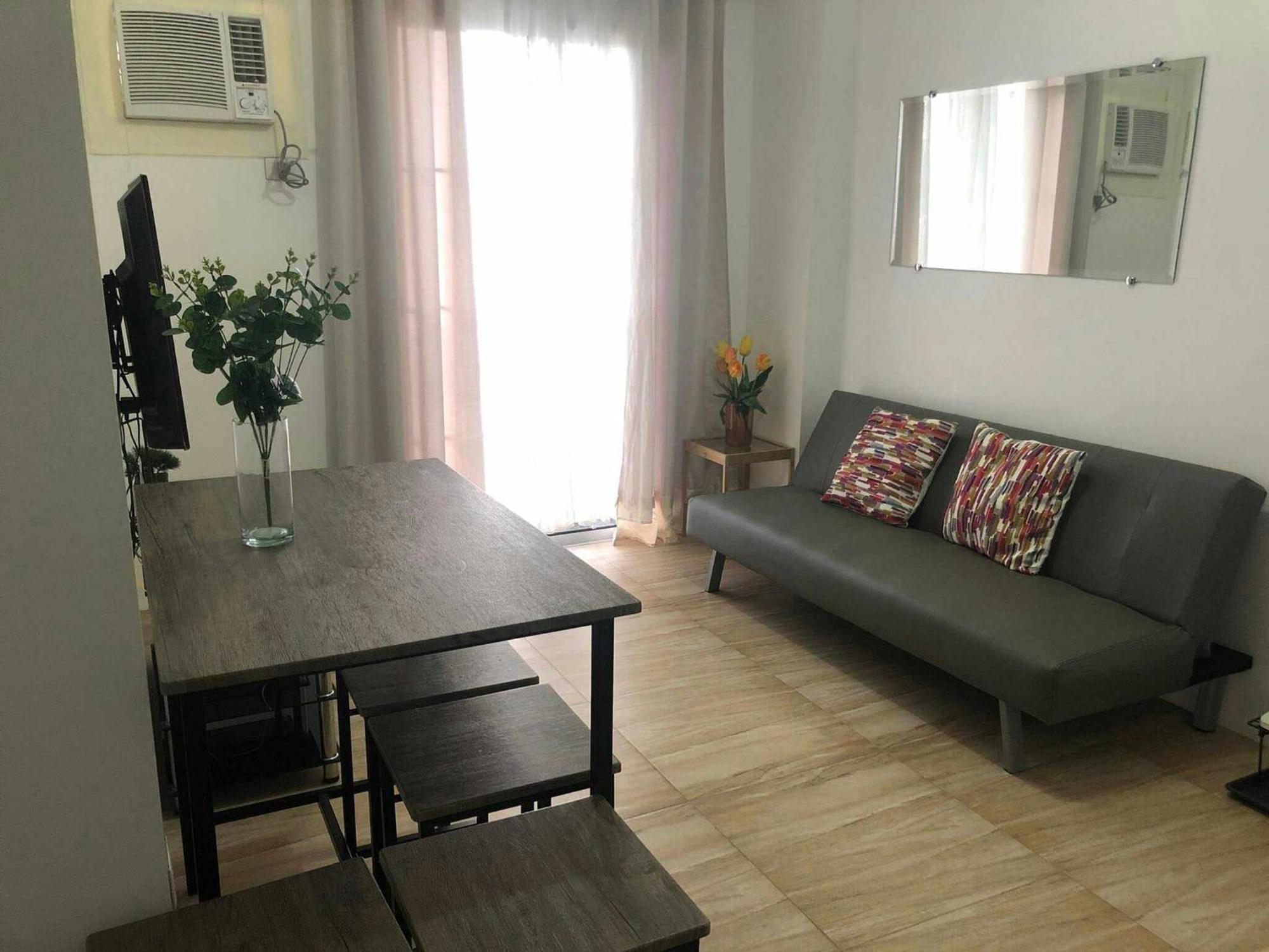 Appleone Banawa Heights Guadalupe Cebu City Esterno foto